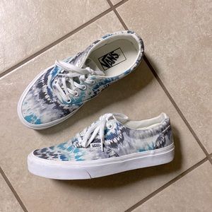 Women’s Vans Doheny Tie Dye Blue Authentic Sneakers Size 7 blue tie dye pattern